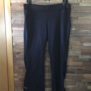 Under Armour black slit leg capris